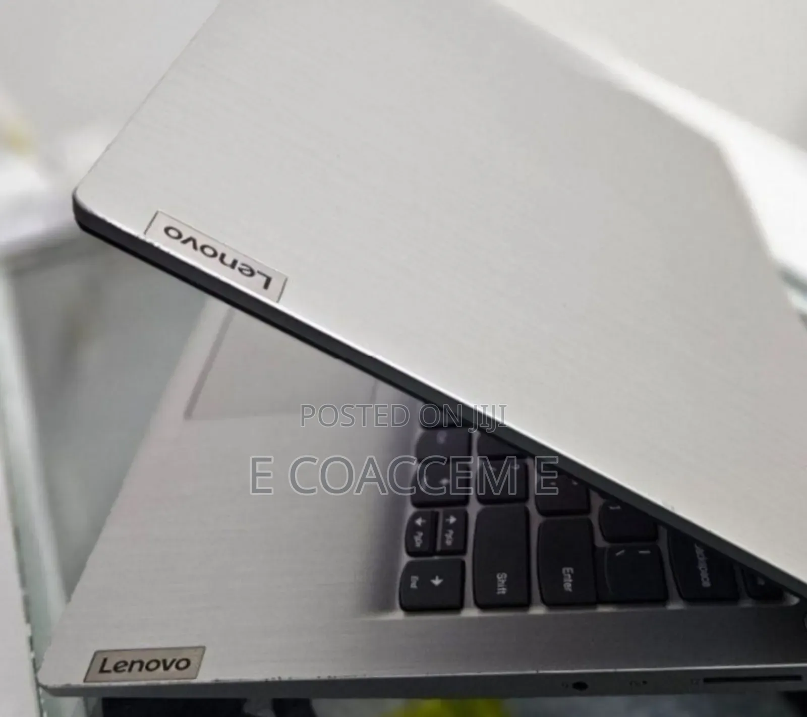 New Laptop Lenovo 8GB Intel Core I5 SSD 256GB