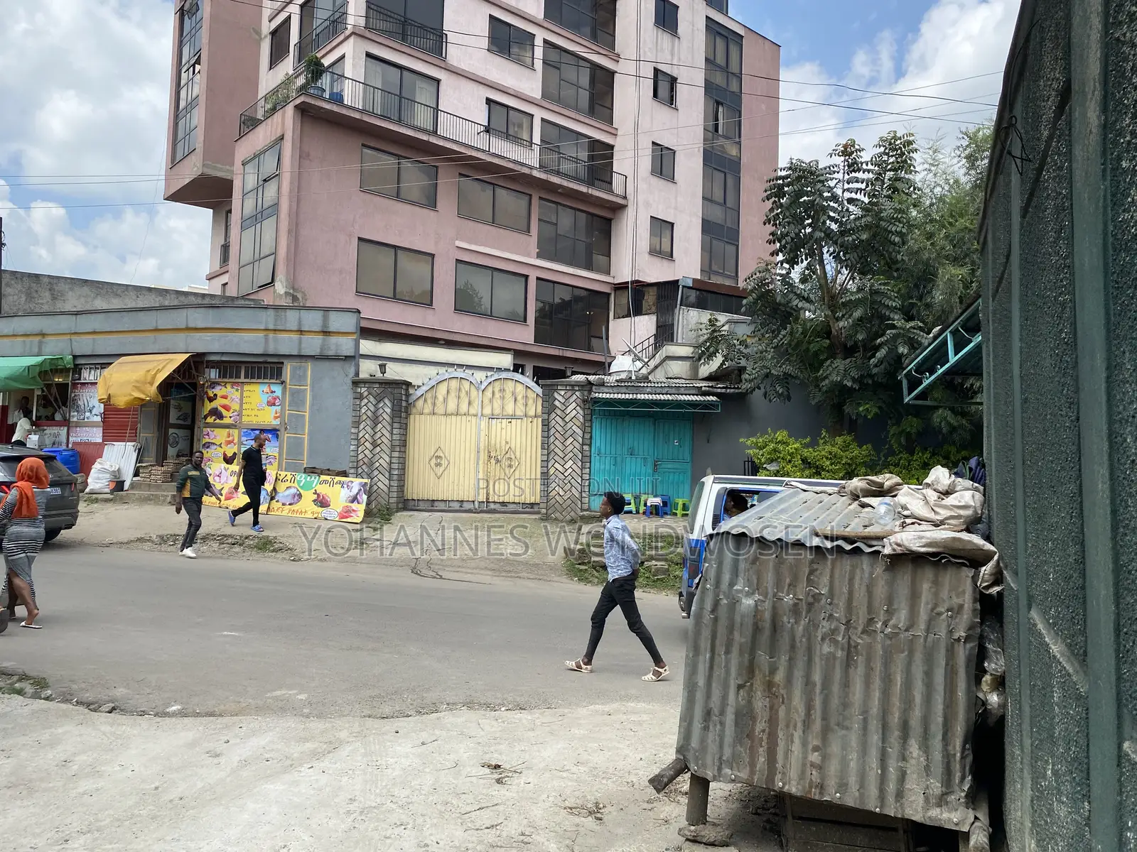 8bdrm House in Kolfe Keranio for sale