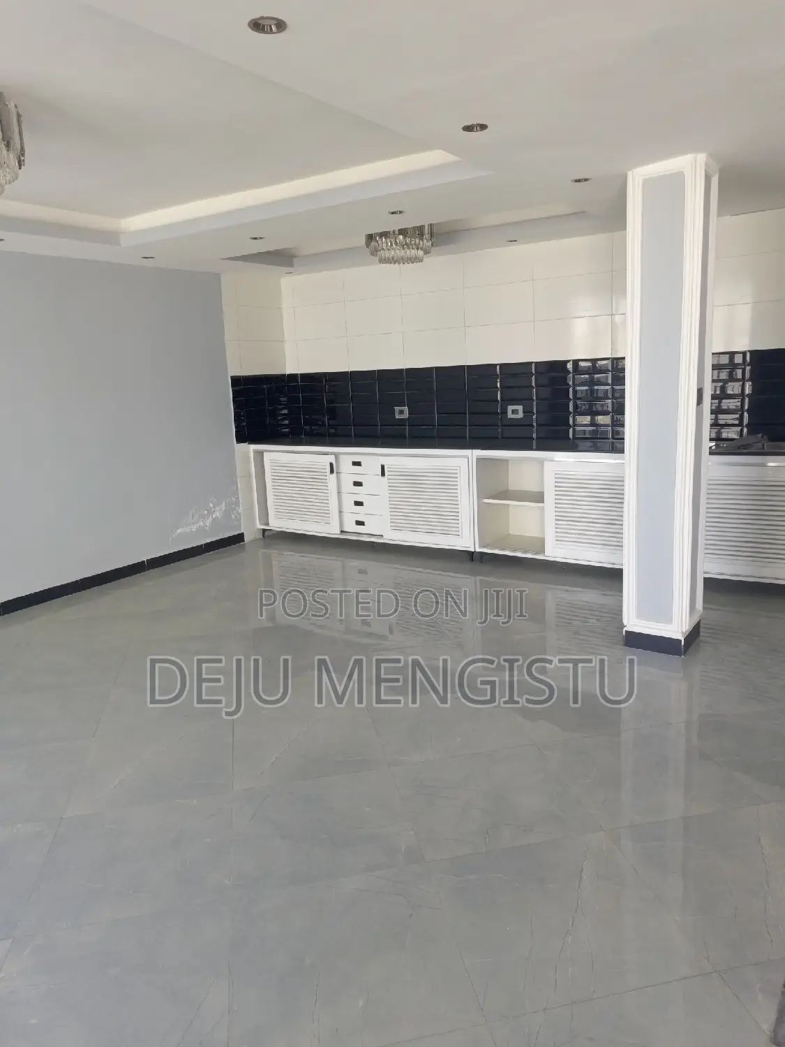 5bdrm House in ሰባ ሁለት, Bole for rent