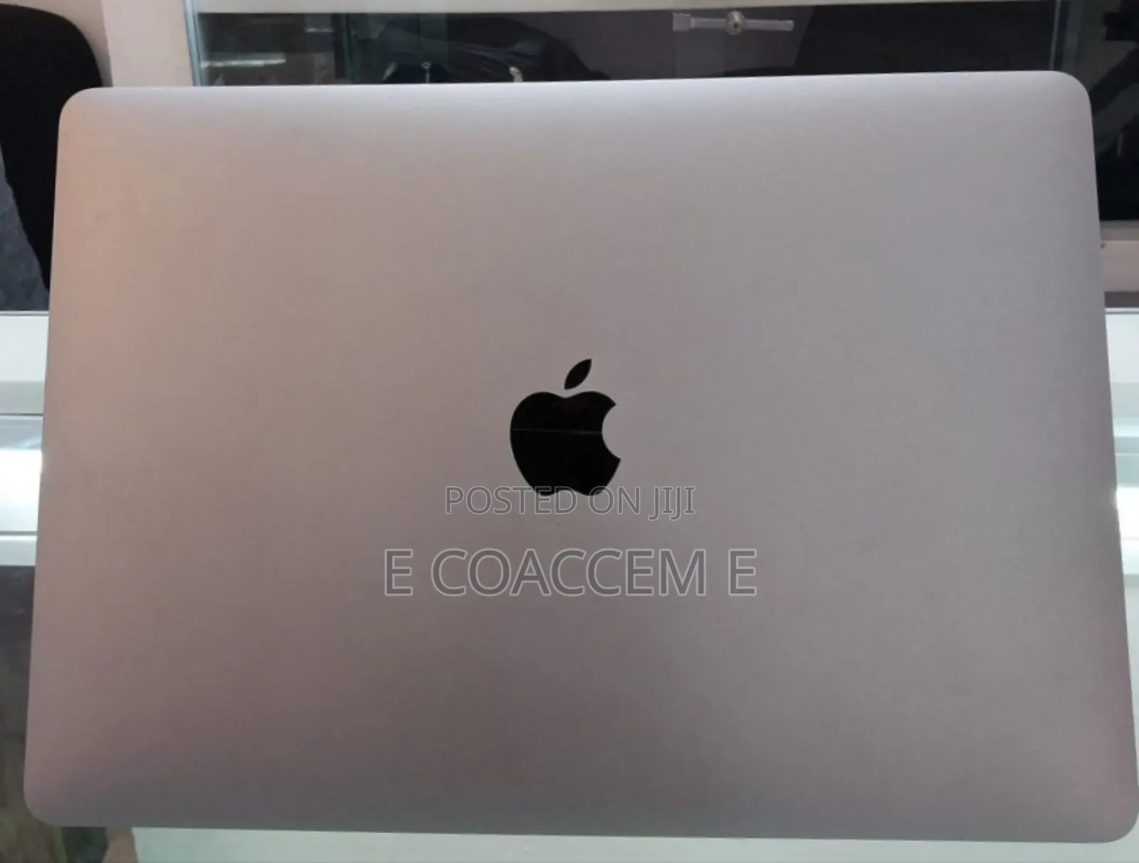 New Laptop Apple MacBook 8GB Apple M1 SSD 256GB