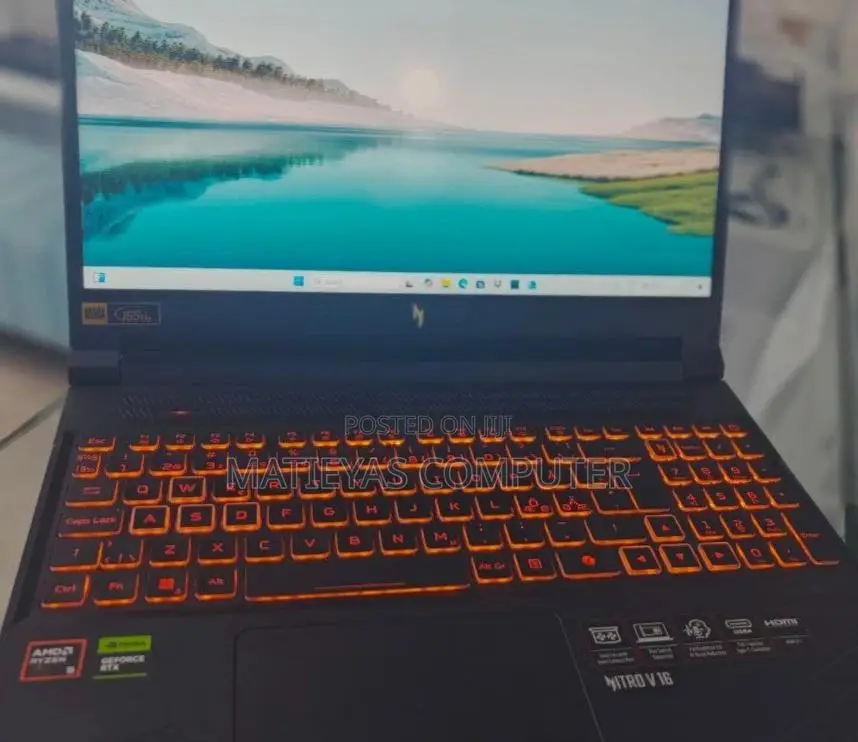 New Laptop Acer 16GB AMD Ryzen 5 SSD 1T