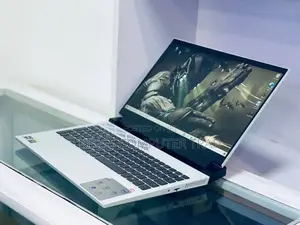 New Laptop Dell G15 5511 16GB AMD Ryzen 7 SSD 512GB