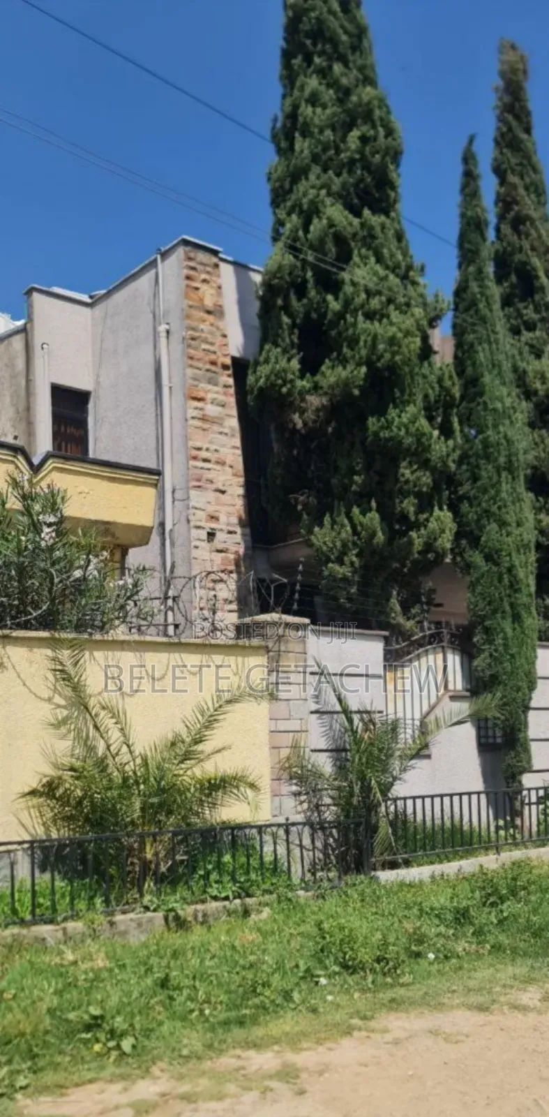 3bdrm Villa in Meri Golagol, Luxury, Bole for sale