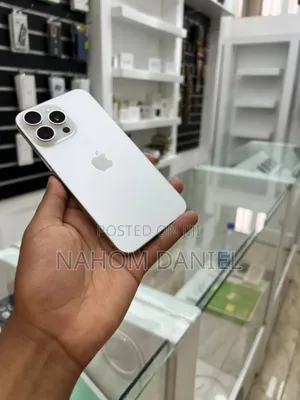 Apple iPhone 15 Pro Max 256 GB