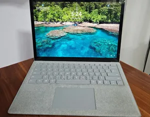 Photo - New Laptop Microsoft Surface Laptop 2 8GB Intel Core I5 SSD 256GB