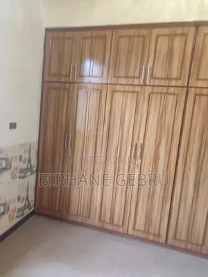 5bdrm Villa in Villa House For Sale, Yeka for rent