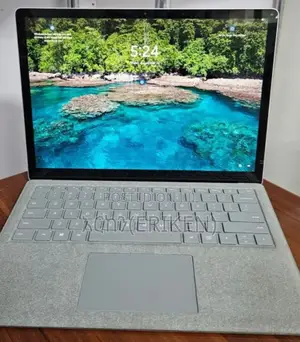New Laptop Microsoft Surface Laptop 2 8GB Intel Core I5 SSD 256GB