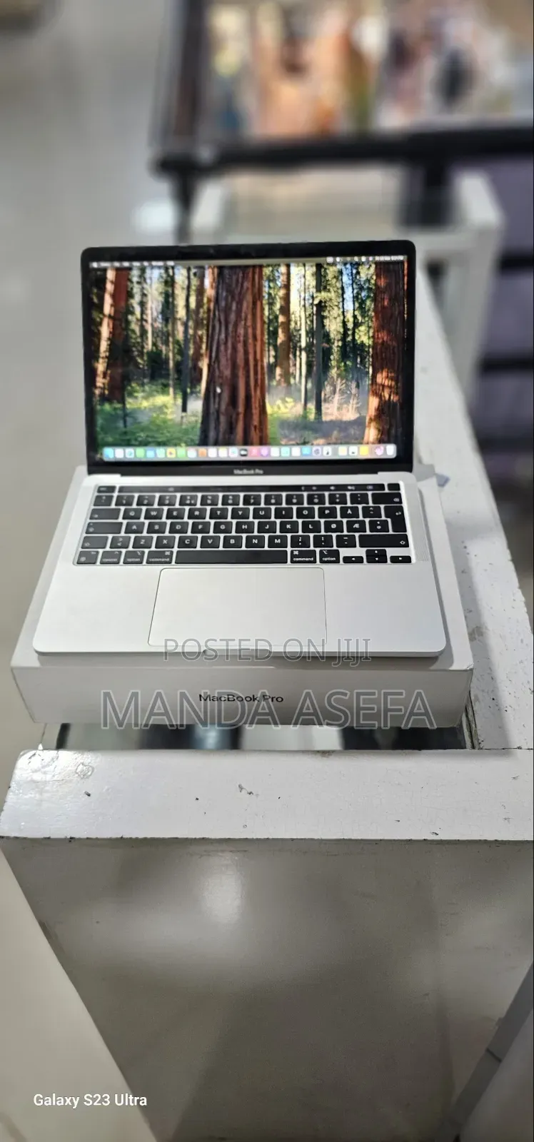 New Laptop Apple MacBook Pro 2020 M1 8GB Apple M1 SSD 256GB