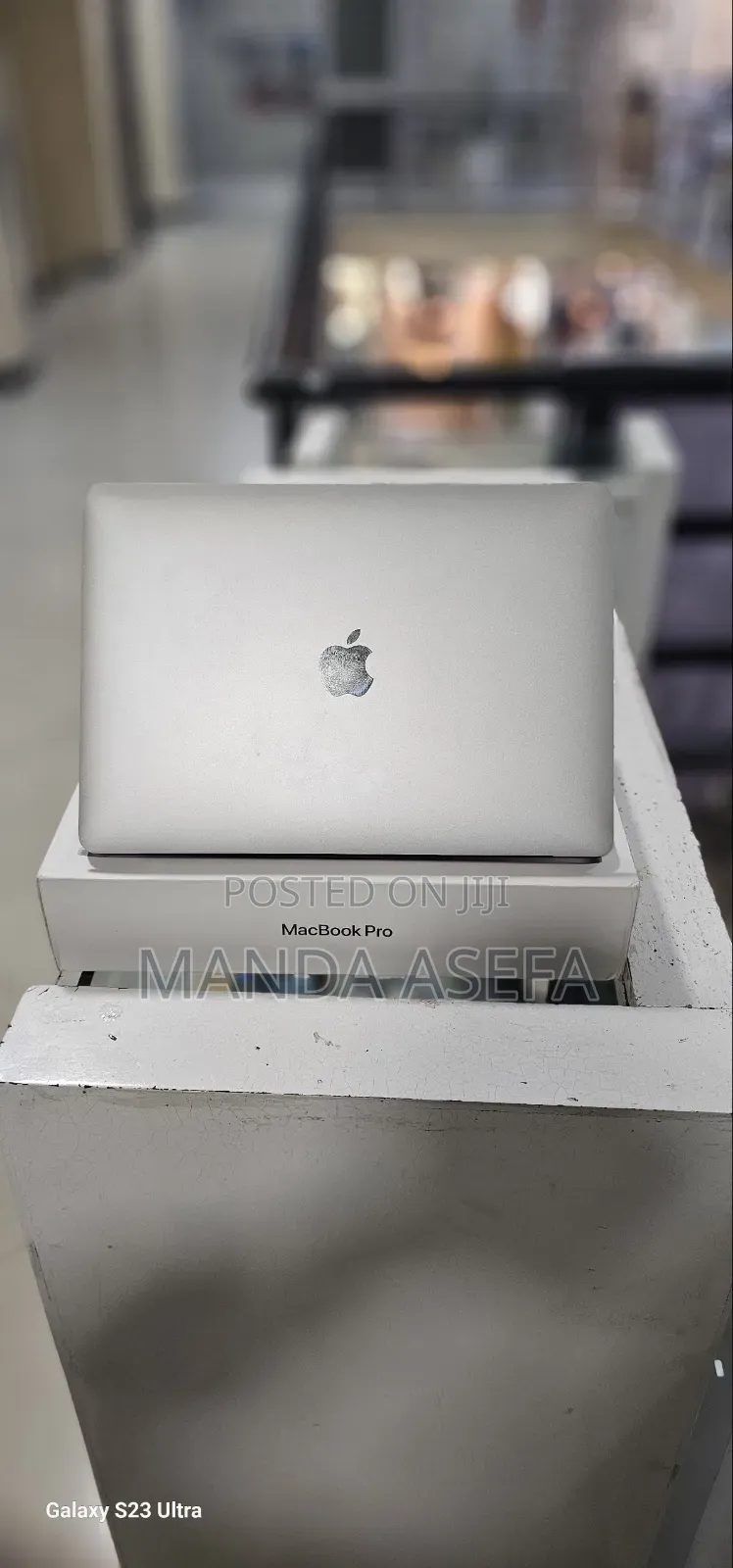 New Laptop Apple MacBook Pro 2020 M1 8GB Apple M1 SSD 256GB