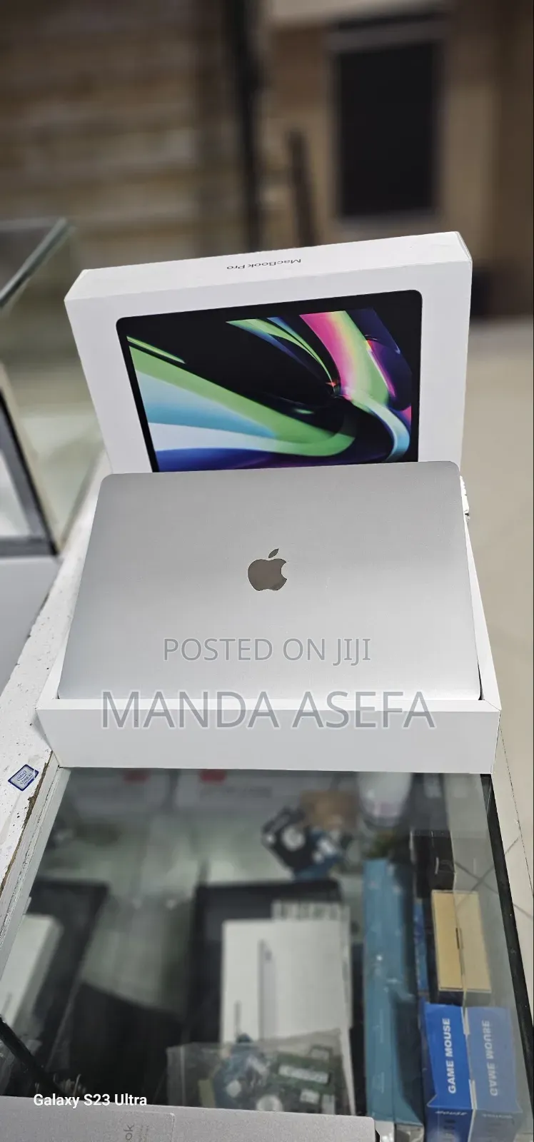 New Laptop Apple MacBook Pro 2020 M1 8GB Apple M1 SSD 256GB