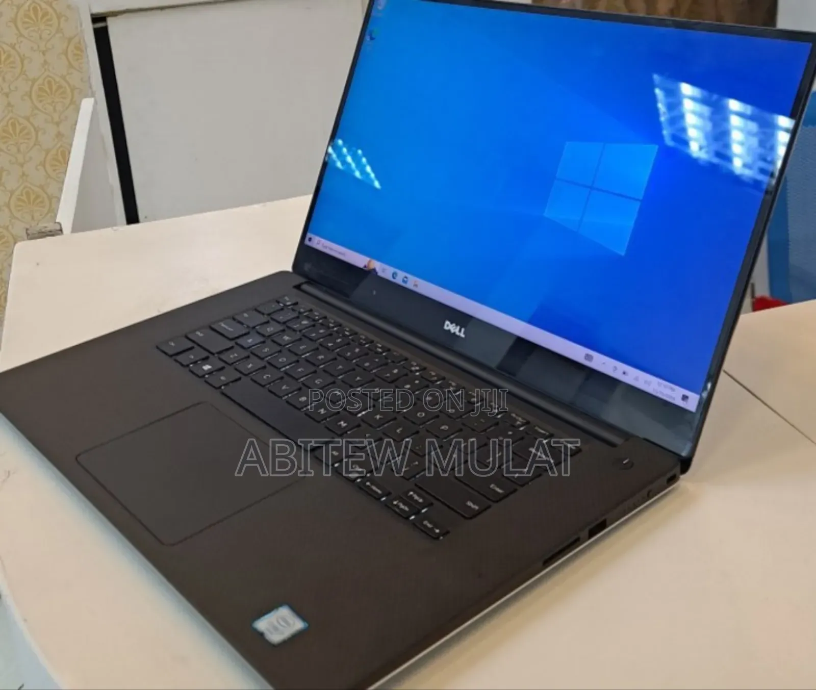 New Laptop Dell XPS 15 16GB Intel Core I7 SSD 512GB