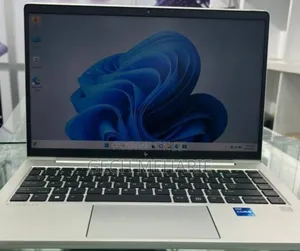 New Laptop HP EliteBook 840 G8 16GB Intel Core I5 SSD 512GB