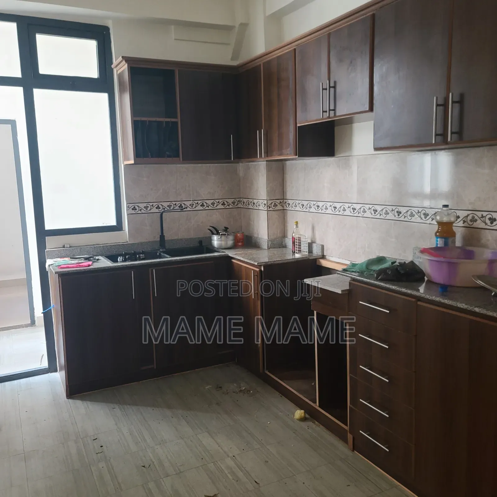 3bdrm Apartment in Addis Abeba, Bole for rent