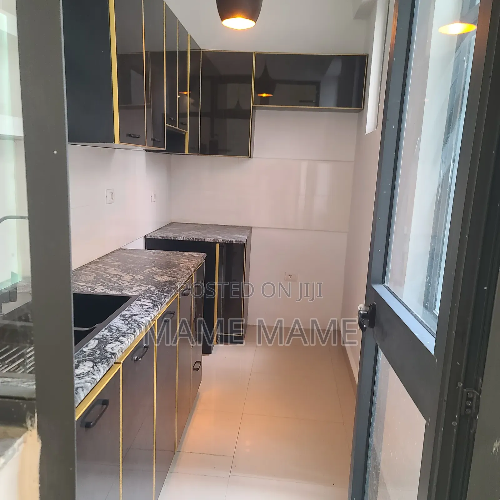 3bdrm Apartment in Addis Abeba, Bole for rent