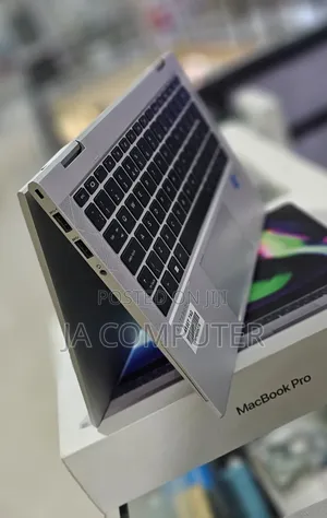 New Laptop HP EliteBook 830 G8 16GB Intel Core I5 SSD 512GB