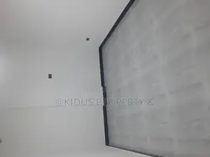 2bdrm Apartment in Naswe Realstate, Nifas Silk-Lafto for rent