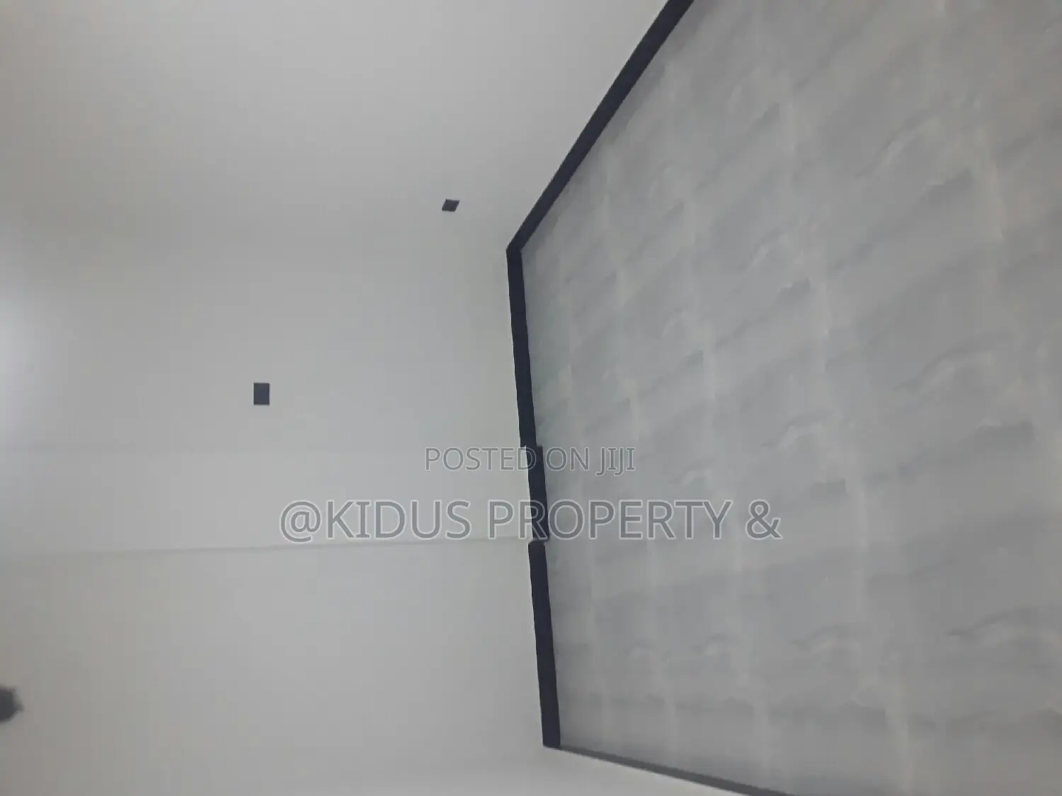 2bdrm Apartment in Naswe Realstate, Nifas Silk-Lafto for rent