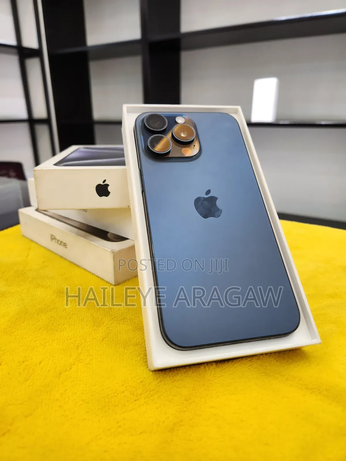 New Apple iPhone 15 Pro Max 256 GB Blue