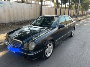 Mercedes-Benz E240 2000 Black