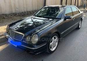 Mercedes-Benz E240 2000 Black