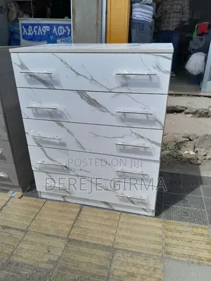 ላምኔትድ ሸሚዝ ኮሞ