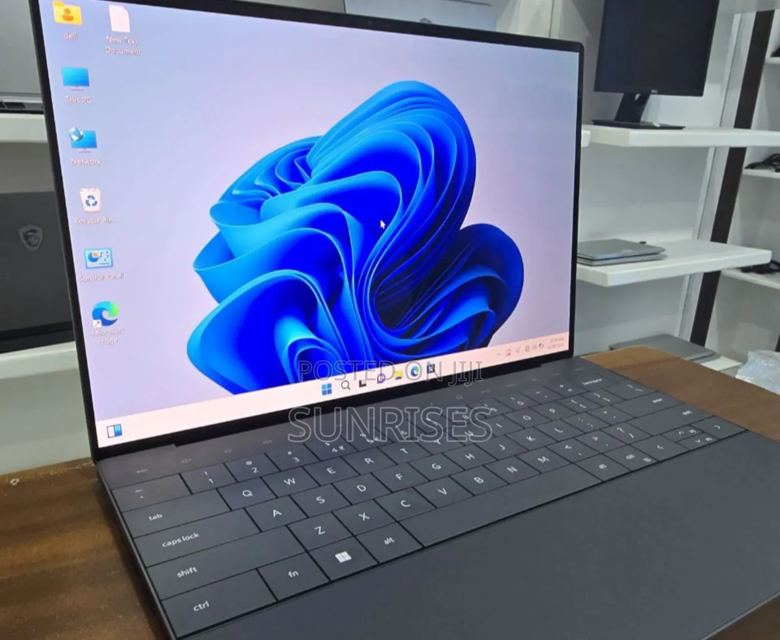 New Laptop Dell XPS 13 16GB Intel Core I7 SSD 1T