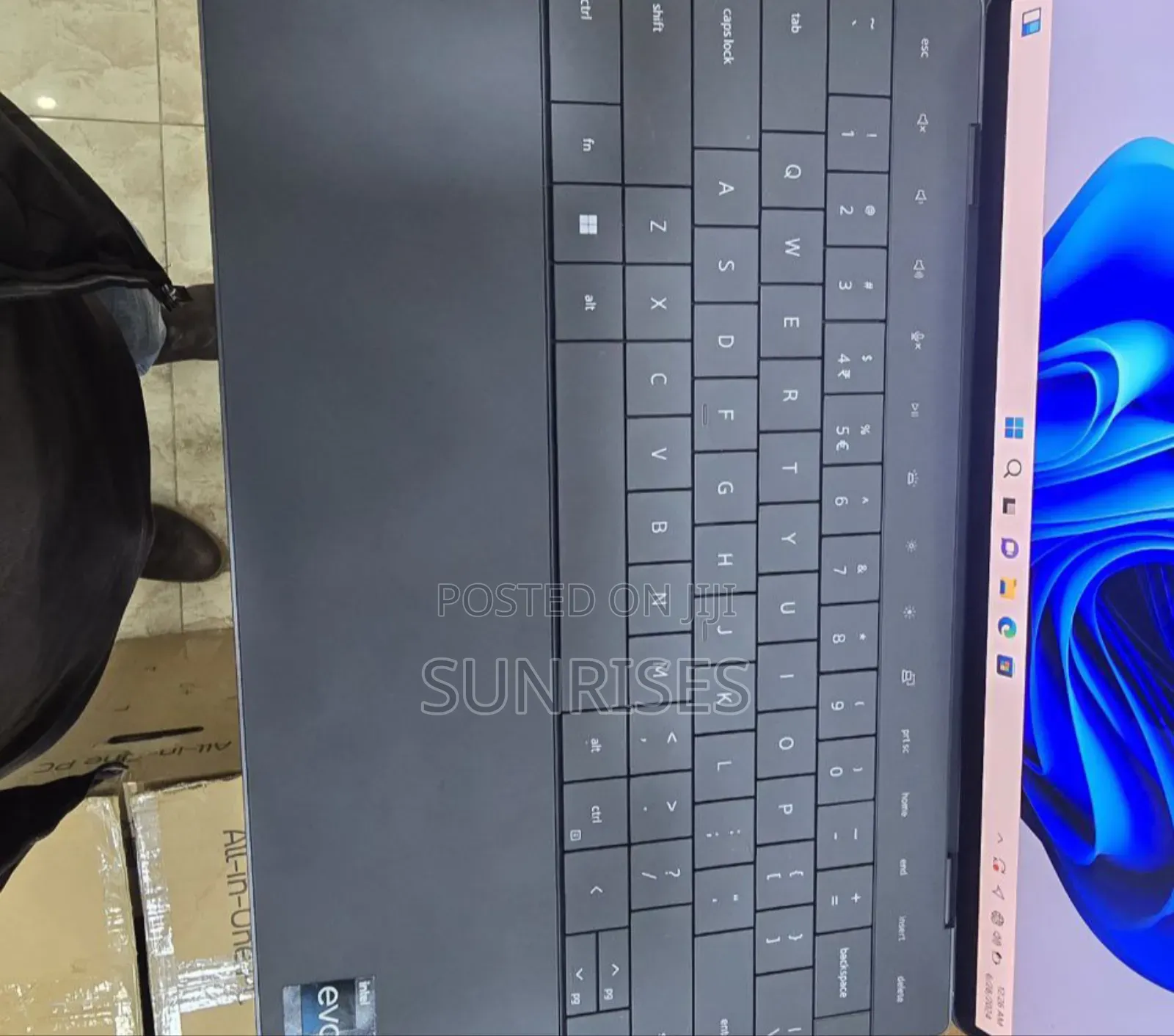 New Laptop Dell XPS 13 16GB Intel Core I7 SSD 1T