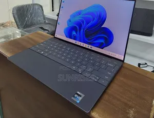 New Laptop Dell XPS 13 16GB Intel Core I7 SSD 1T