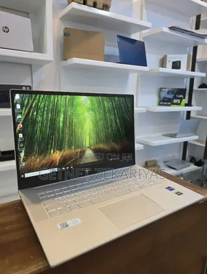 New Laptop HP Envy 15 16GB Intel Core I7 SSD 512GB