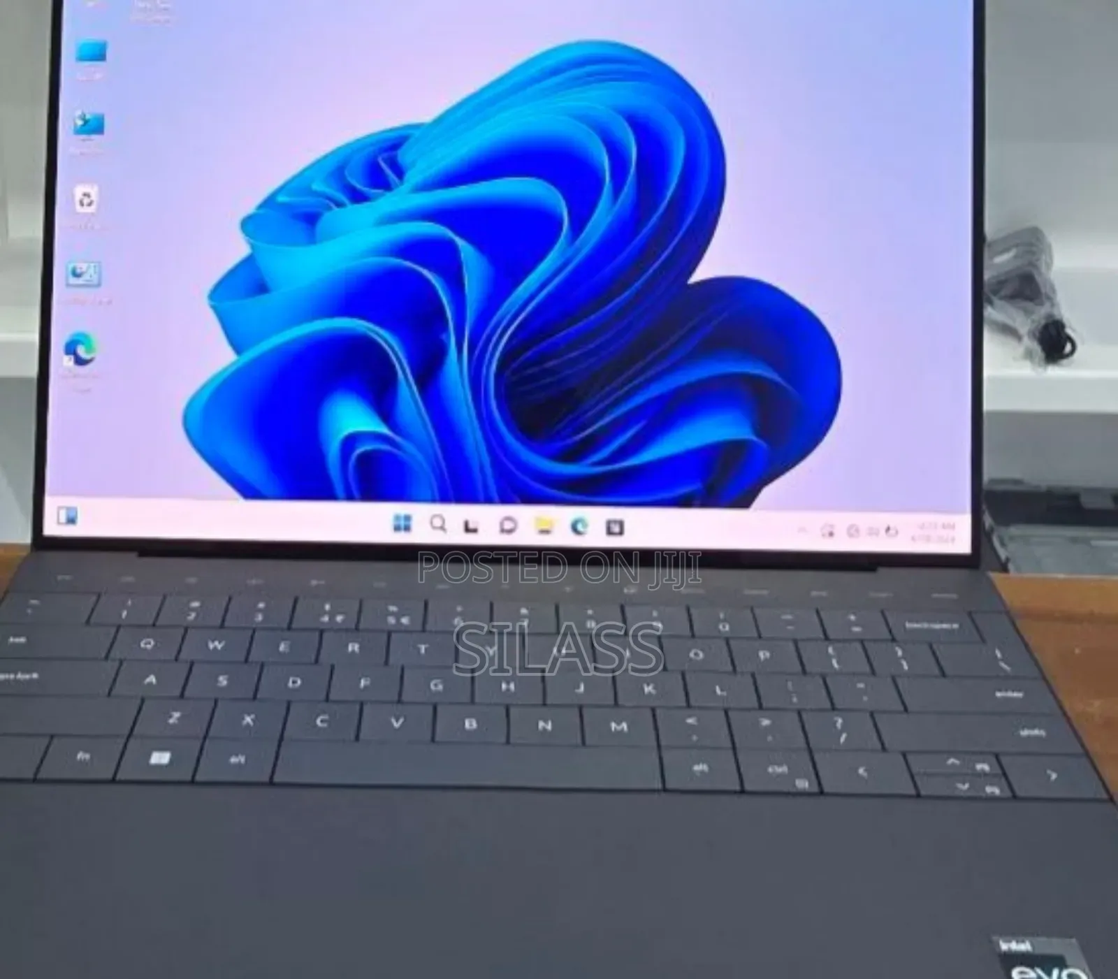 New Laptop Dell XPS 13 32GB Intel Core I7 SSD 1T