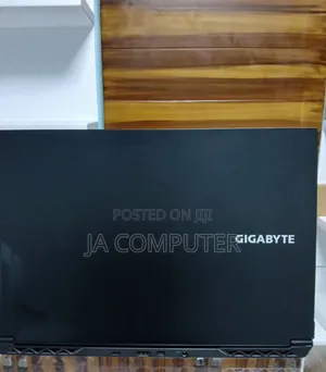 New Laptop Gigabyte AORUS 15G 16GB Intel Core I7 SSD 1.5T