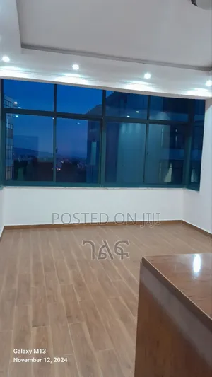Photo - 3bdrm Apartment in ኖህ ፊጋ ሳይት, Bole for rent