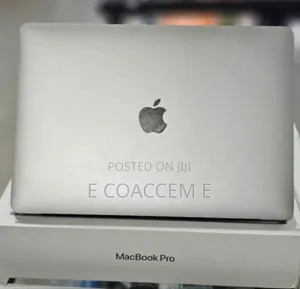 New Laptop Apple MacBook 8GB Apple M1 Pro SSD 256GB