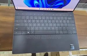 New Laptop Dell XPS 13 32GB Intel Core I7 SSD 1T