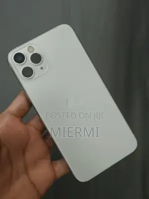 Photo - Apple iPhone 11 Pro 256 GB White