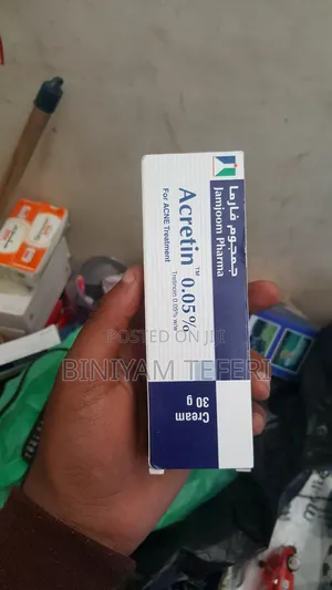 Photo - Acretin Acne Removal
