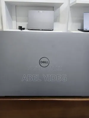 New Laptop Dell XPS 13 32GB Intel Core I7 SSD 1T