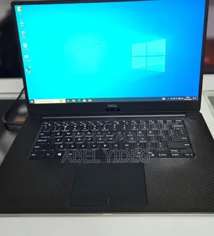Photo - New Laptop Dell Precision 5540 16GB Intel Core I9 SSD 512GB