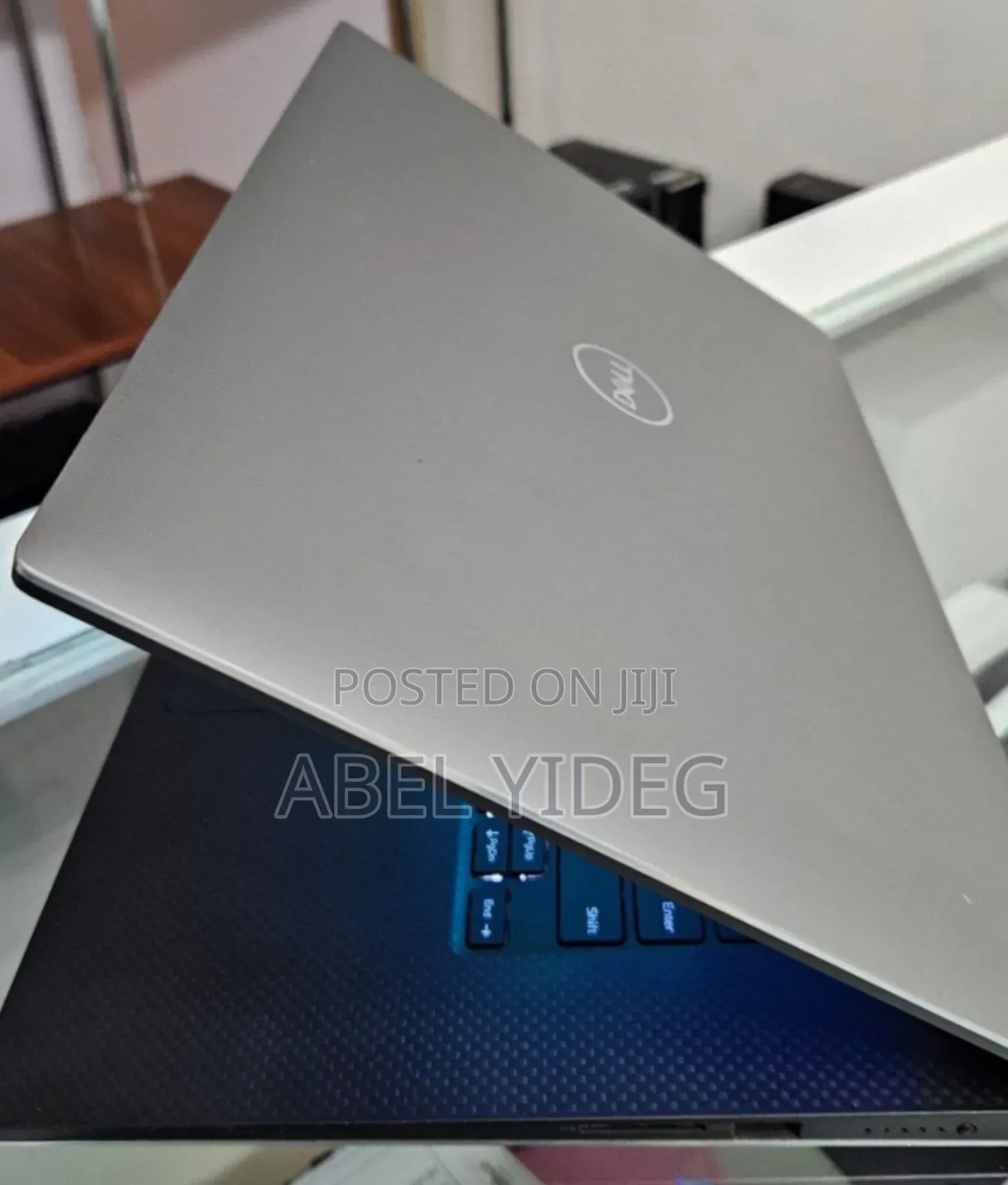 New Laptop Dell Precision 5540 16GB Intel Core I9 SSD 512GB