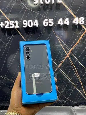 New Samsung Galaxy S23 FE 128 GB Black