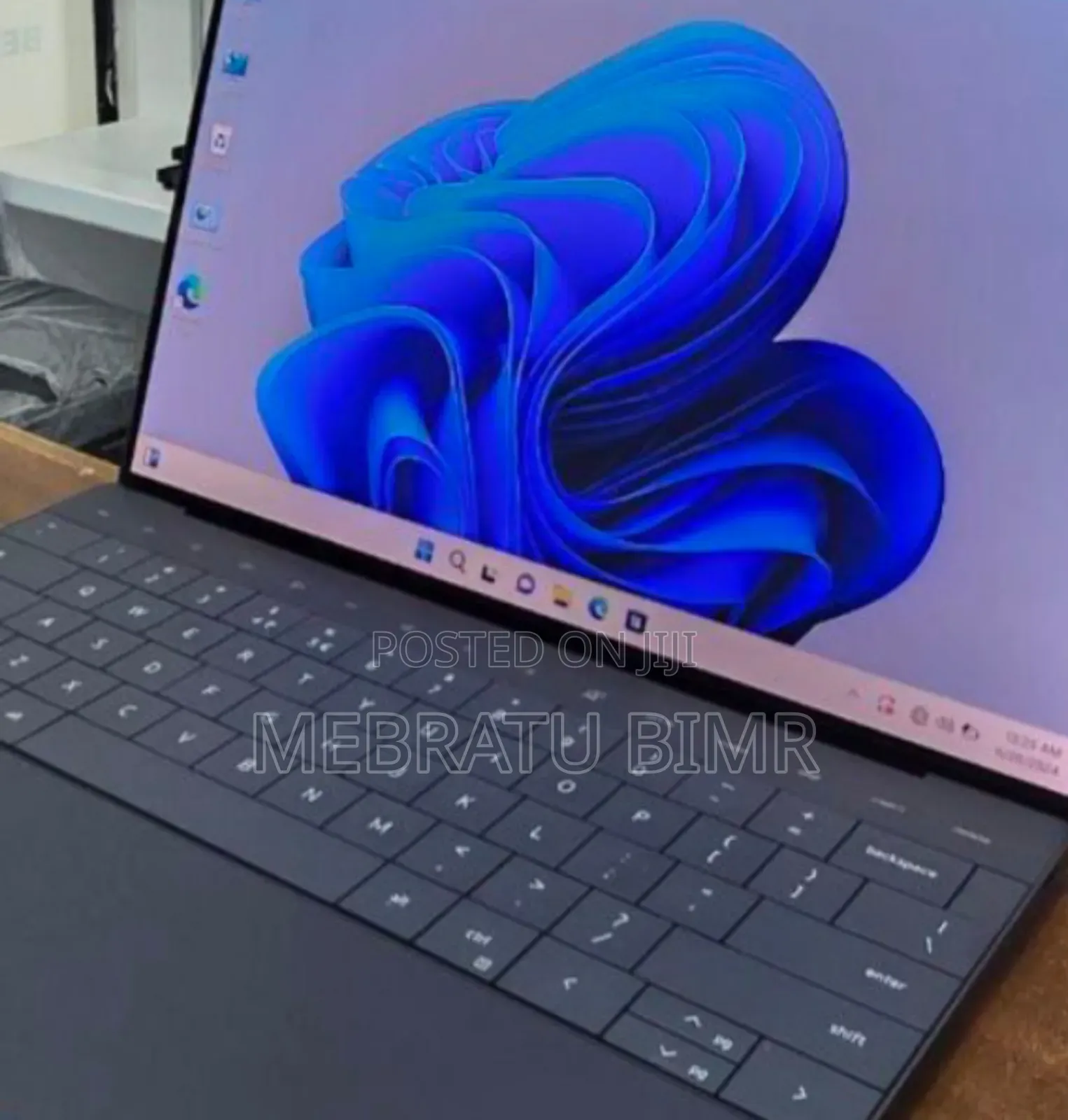 New Laptop Dell XPS 13 9320 32GB Intel Core I7 SSD 1T