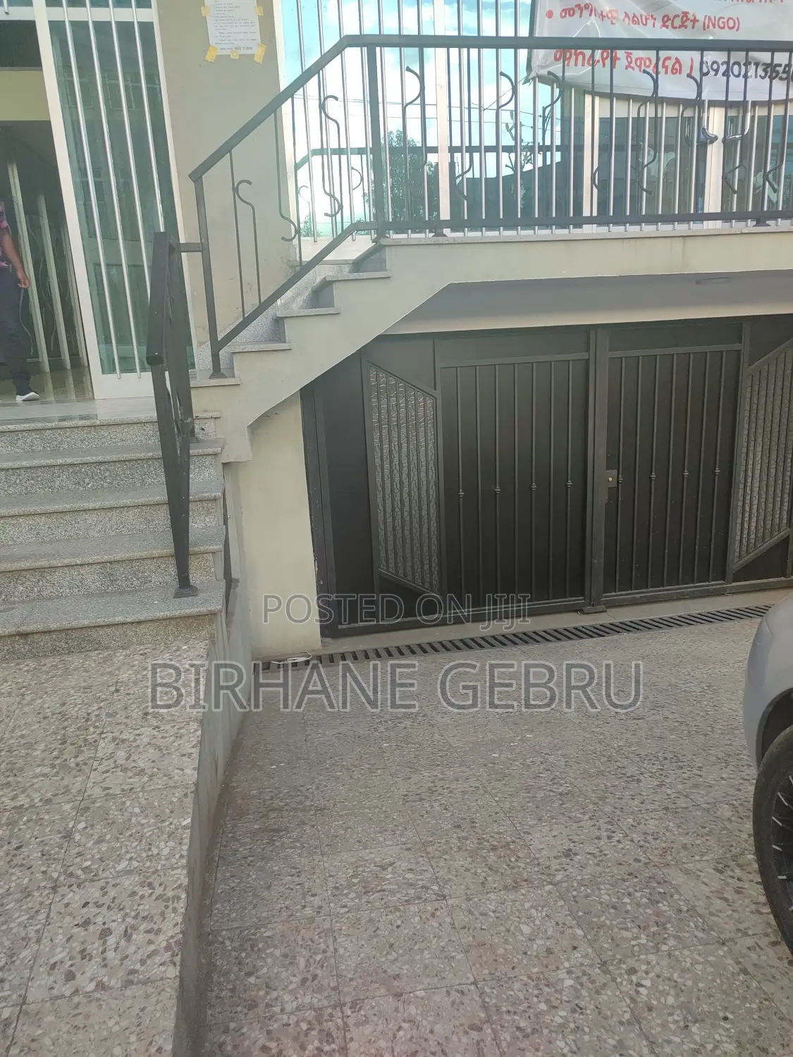 Luxury Apartiment Rent for Office