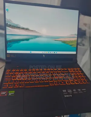 New Laptop Acer 16GB AMD Ryzen 5 SSD 1T