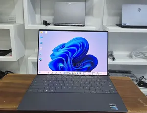 New Laptop Dell XPS 13 32GB Intel Core I7 SSD 1T