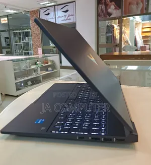 New Laptop HP Victus 15 8GB Intel Core I5 SSD 1T