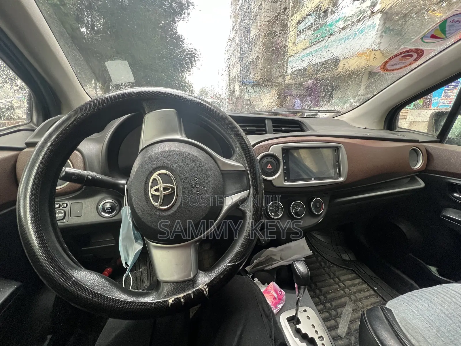 Toyota Yaris 2011 Blue