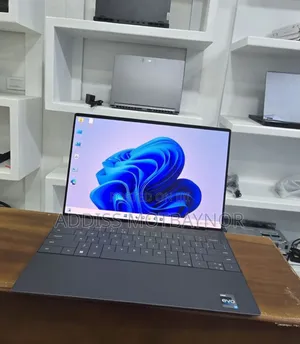 Photo - New Laptop Dell XPS 15 16GB Intel Core I7 SSD 512GB