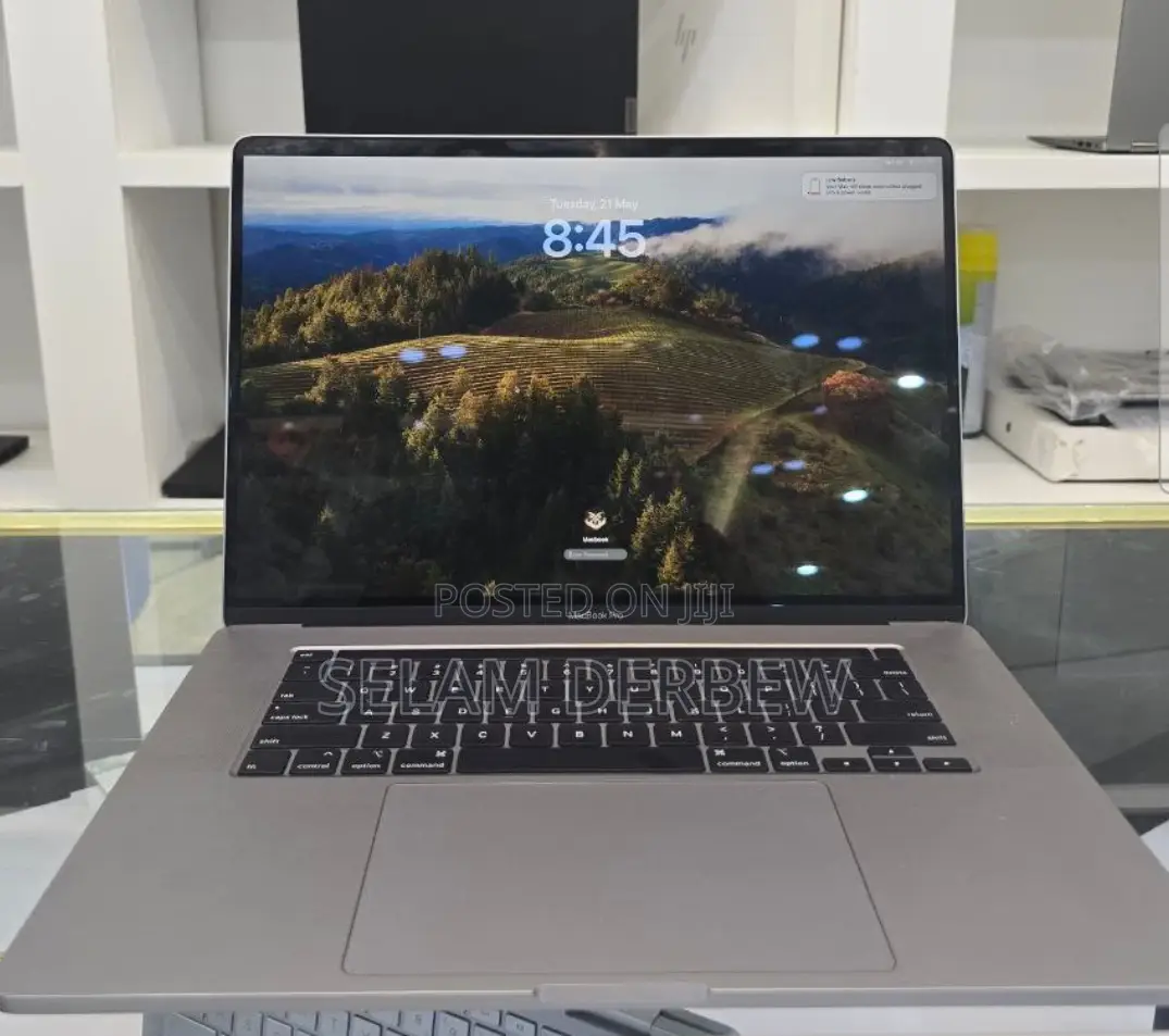 New Laptop Apple MacBook Pro 2019 32GB Intel Core I9 SSD 1T