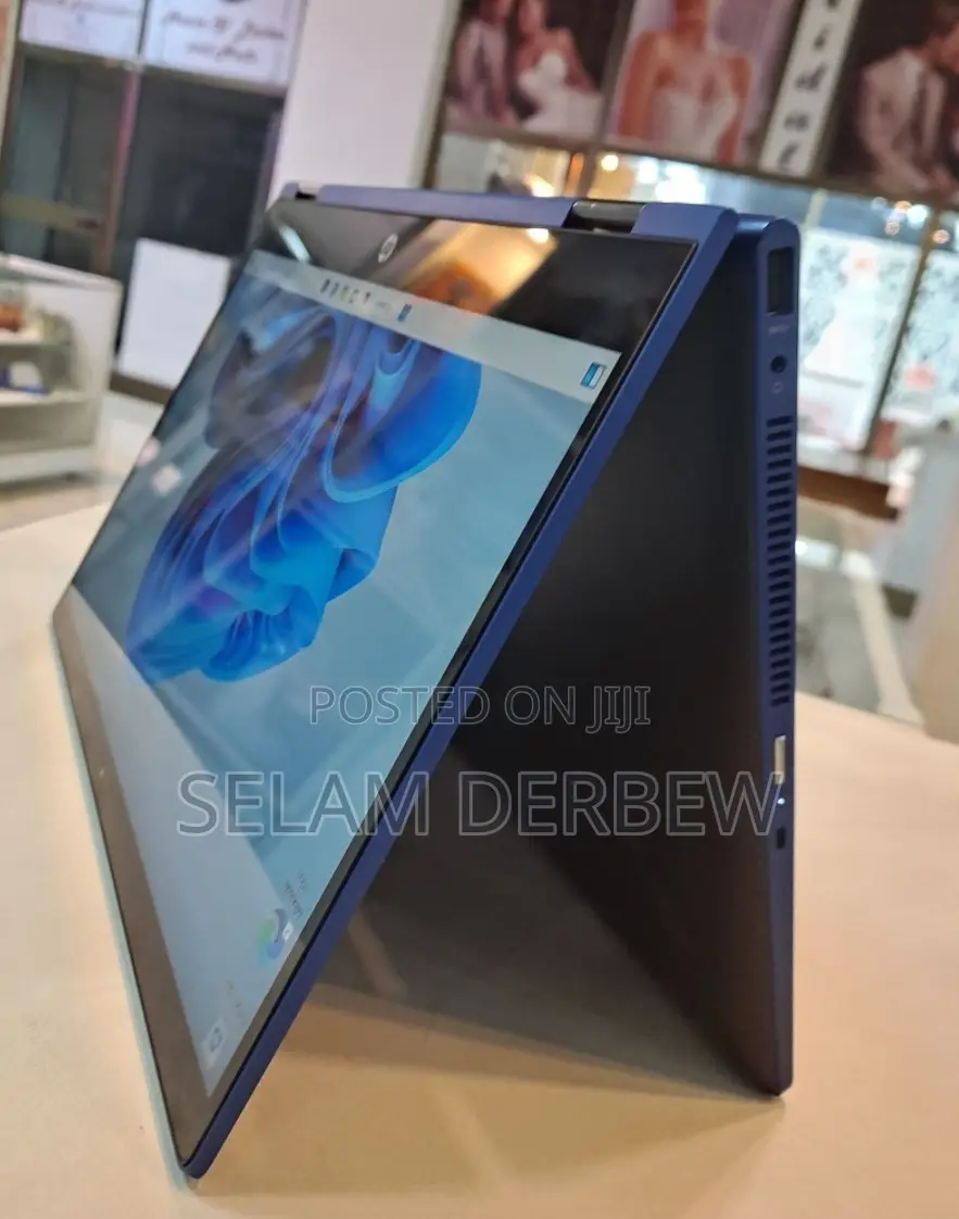 New Laptop HP Pavilion X360 16GB Intel Core I7 SSD 512GB