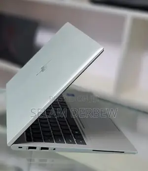 New Laptop HP EliteBook 830 G8 16GB Intel Core I7 SSD 512GB
